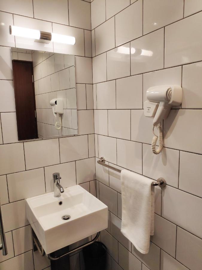 Ez Suites バンダル スリ ブガワン エクステリア 写真